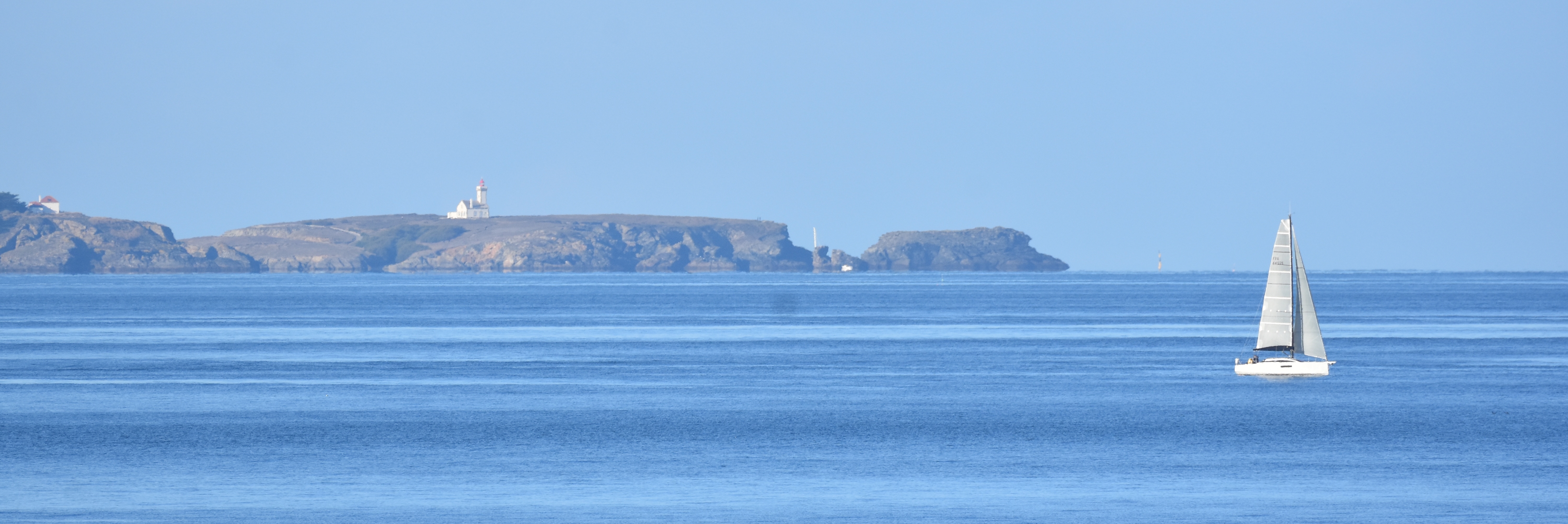 Plaisance dans le site Natura 2000 de Belle Ile en mer FR5300032 | Crédit : Benjamin Guichard / Office français de la biodiversité 