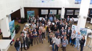 Les participants du séminaire à La Rochelle lors de la synthèse des expériences nationales sur la mise en place de zones de protection forte